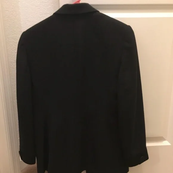 Jacket - Picture 4 of 8